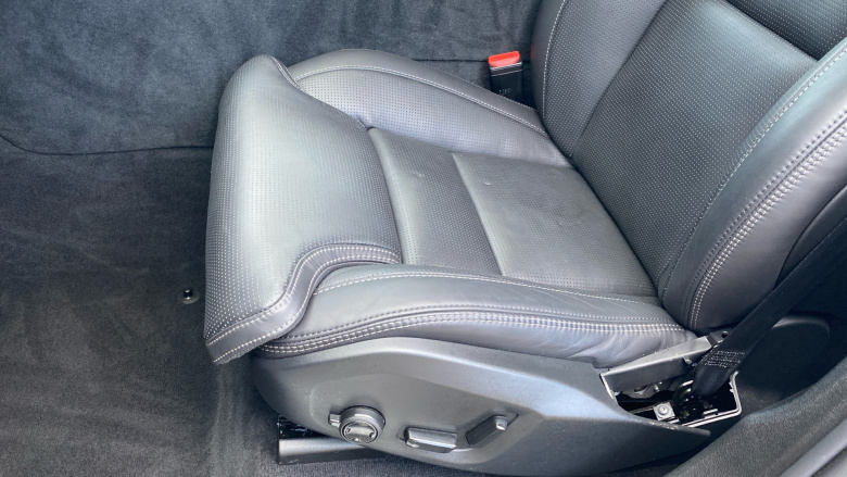 Volvo XC60 2.0 T8 [455] PHEV Ultra Dark 5dr AWD Geartronic Estate